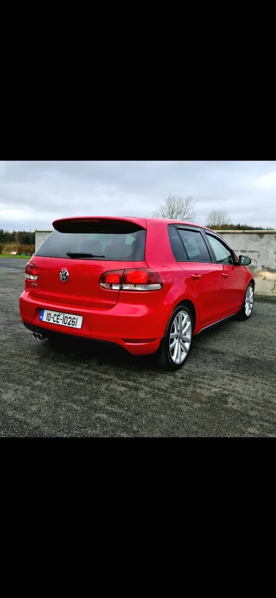 Volkswagen Golf 2010 - Image 3
