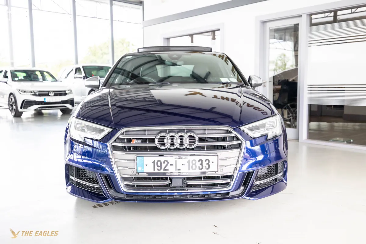 Audi S3 ABA-8VDJHL - Image 2