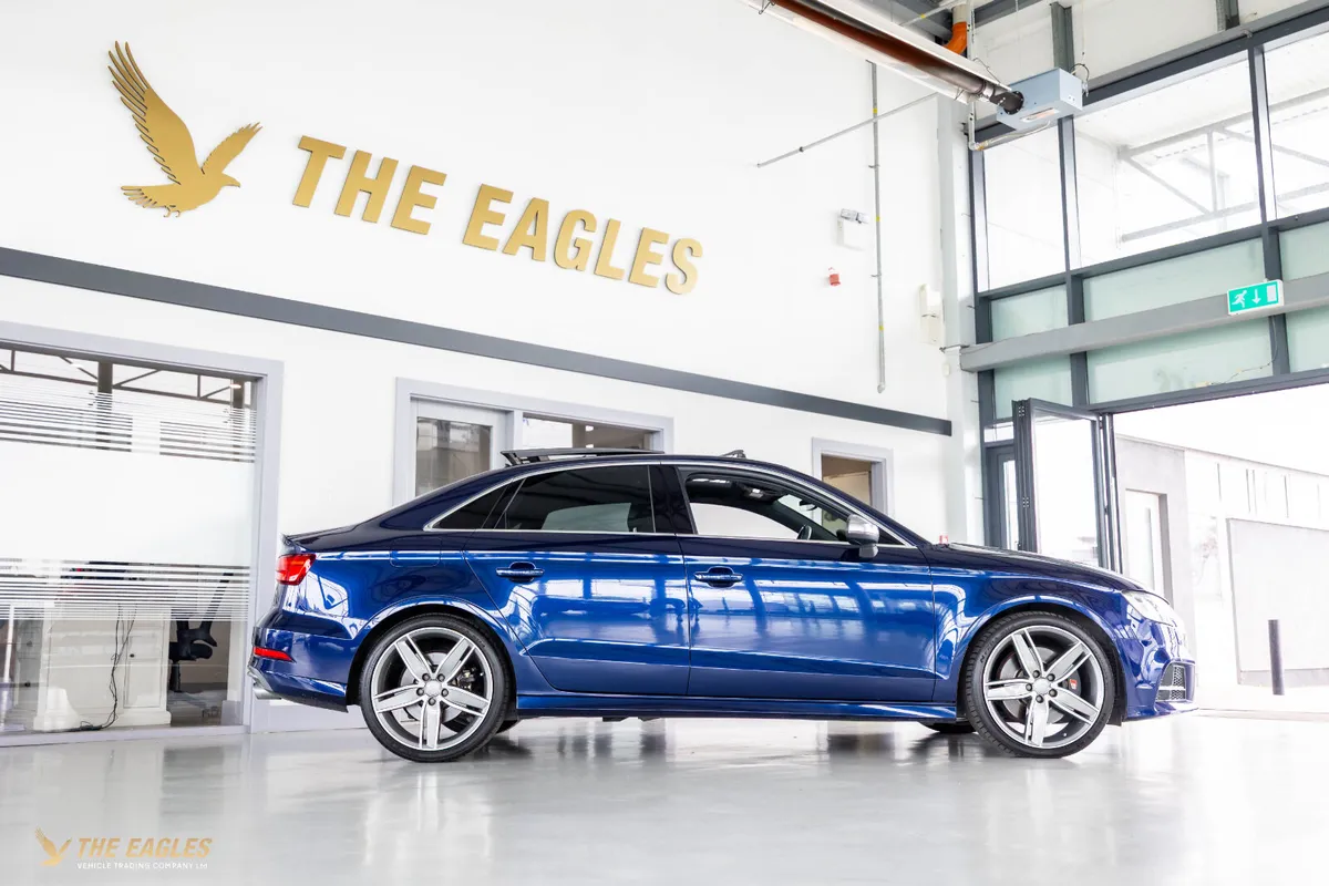 Audi S3 ABA-8VDJHL - Image 3