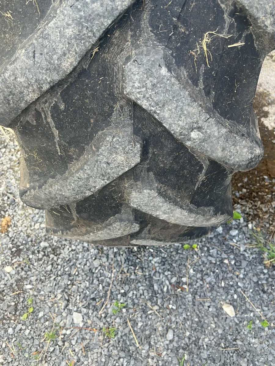 Pirelli tyres 480/70 R38 - Image 2