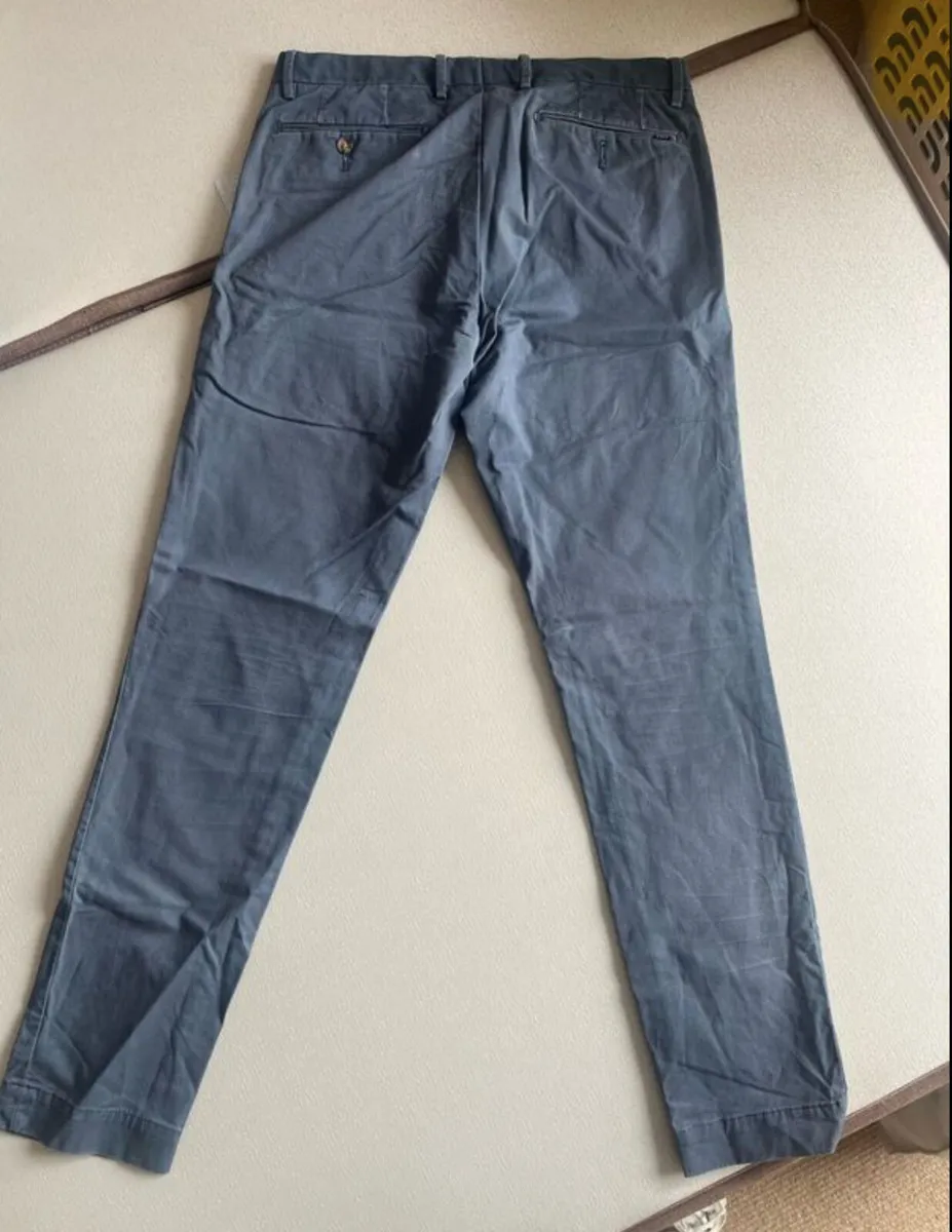 Polo Ralph Lauren Golf Chinos 32 x 32 - Image 2