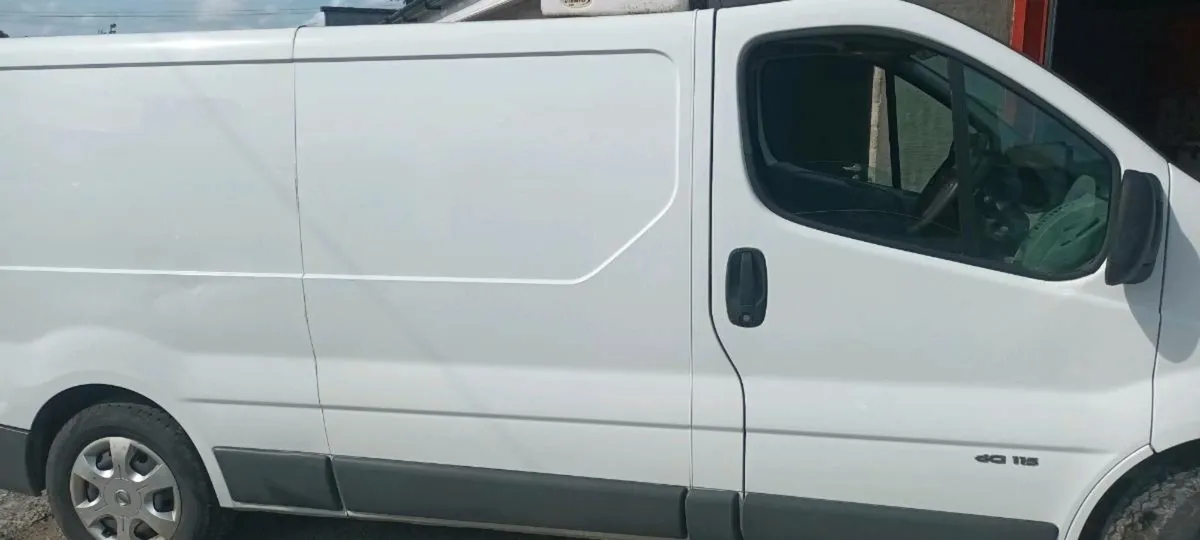 Nissan Primastar 2013  Fridge van 187km No Vat - Image 2