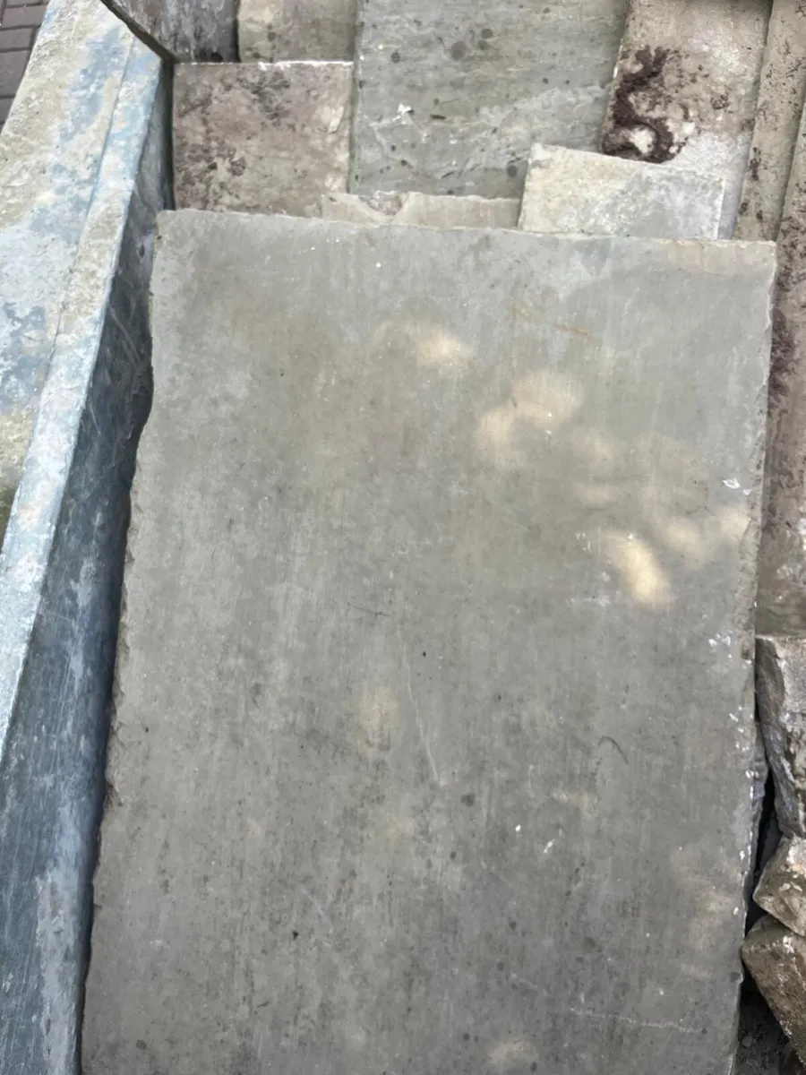 30m2 Reclaimed Indian Sandstone Paving slabs - Image 1