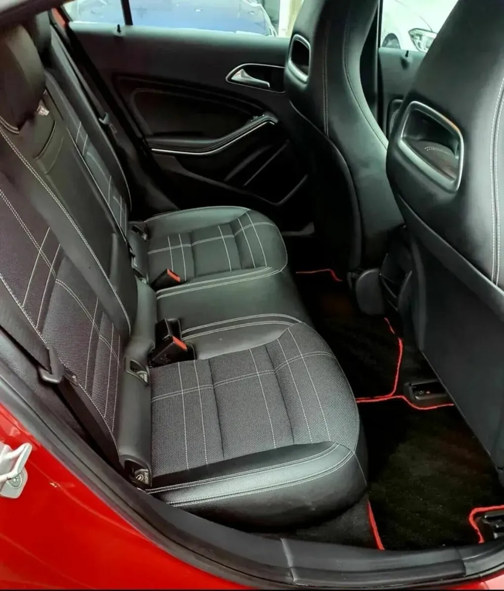 Mercedes-Benz A-Class 2015 - Image 4