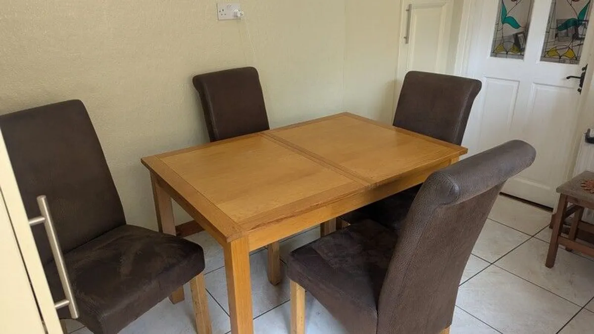 dinning table - Image 3
