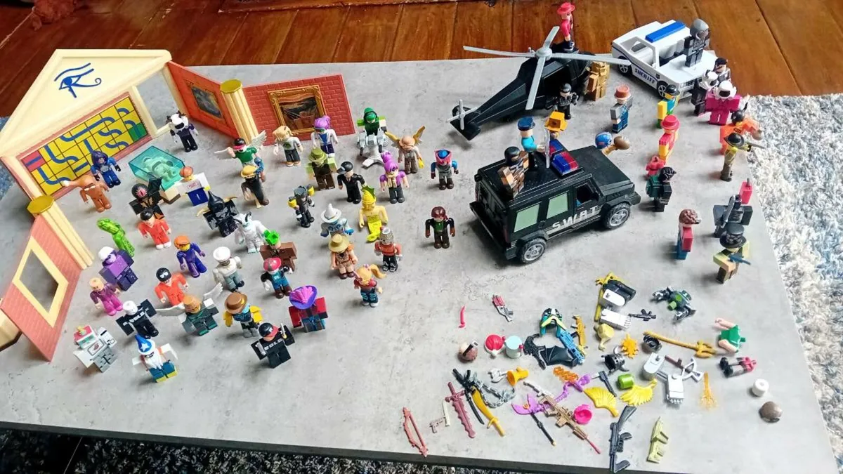 Roblox figures - Image 1