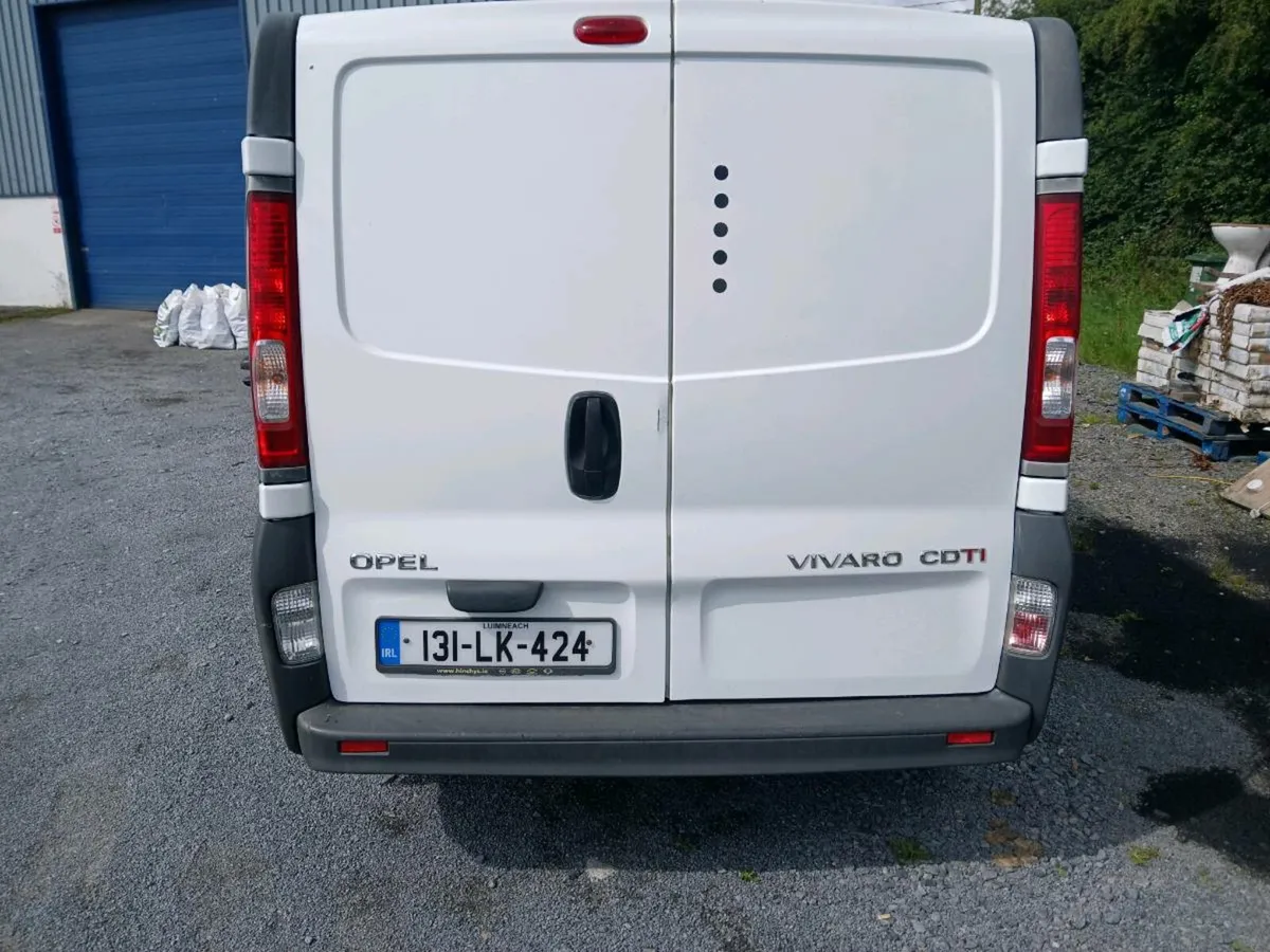 Opel vivaro 2.0 - Image 2