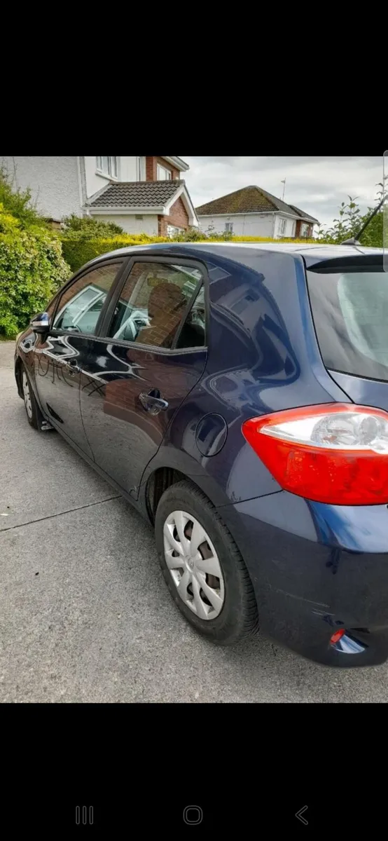 Toyota auris 2011 💥 4000 💥 - Image 2