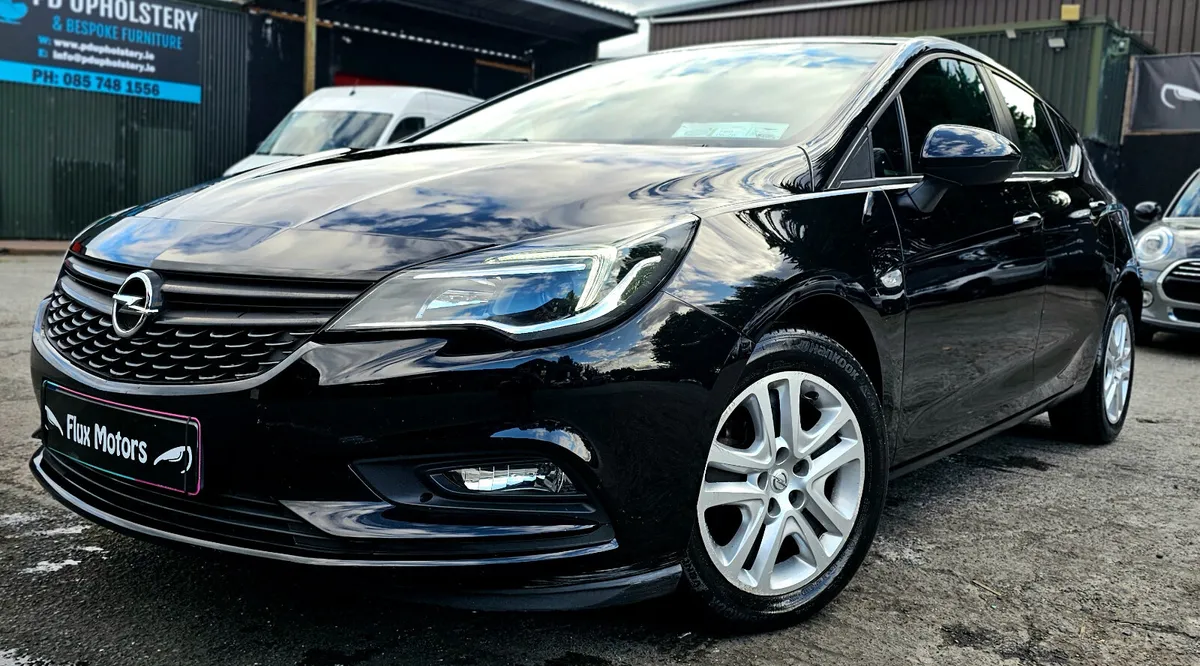 2018 Opel Astra, Diesel Low KM! - Image 1