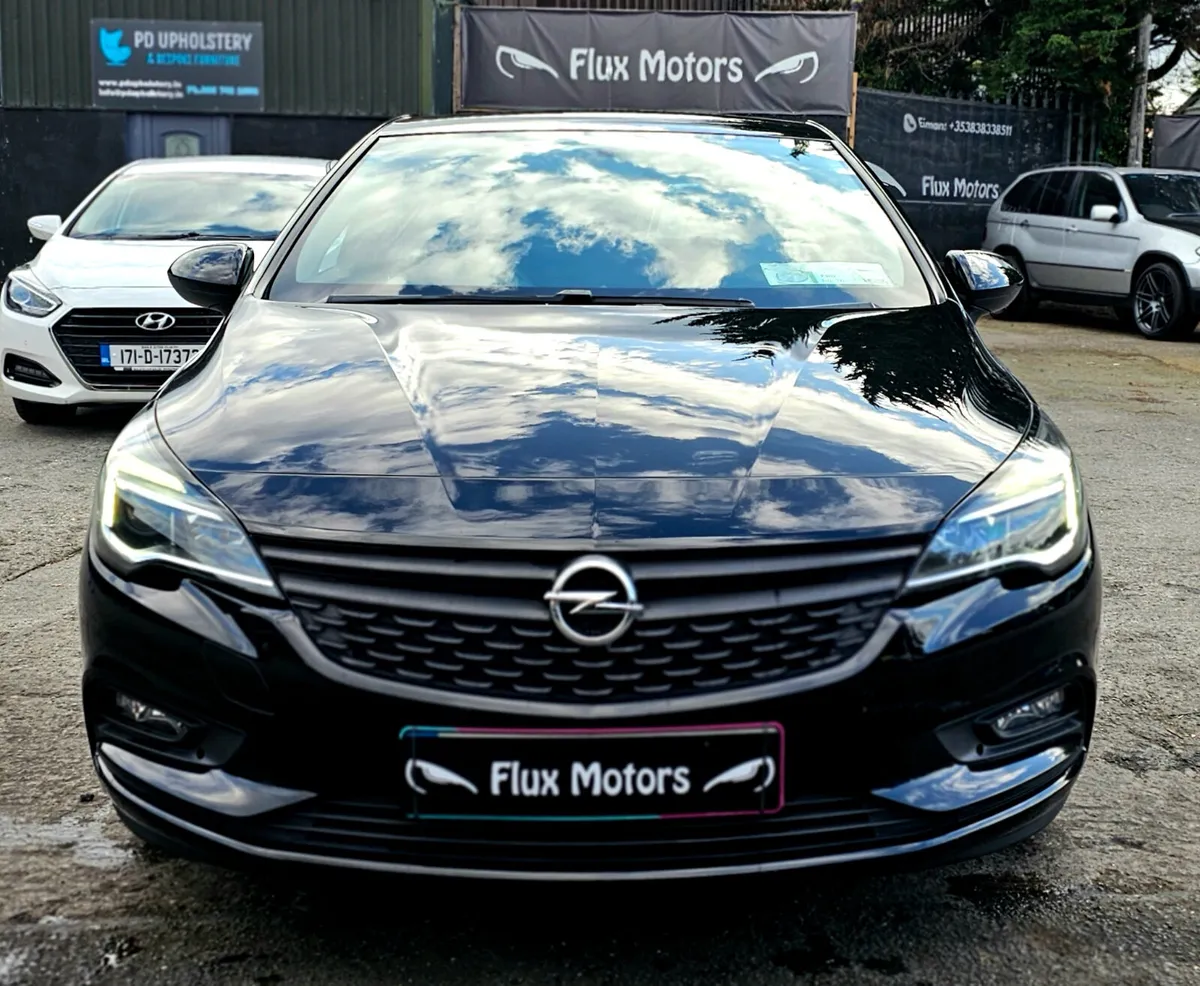 2018 Opel Astra, Diesel Low KM! - Image 3