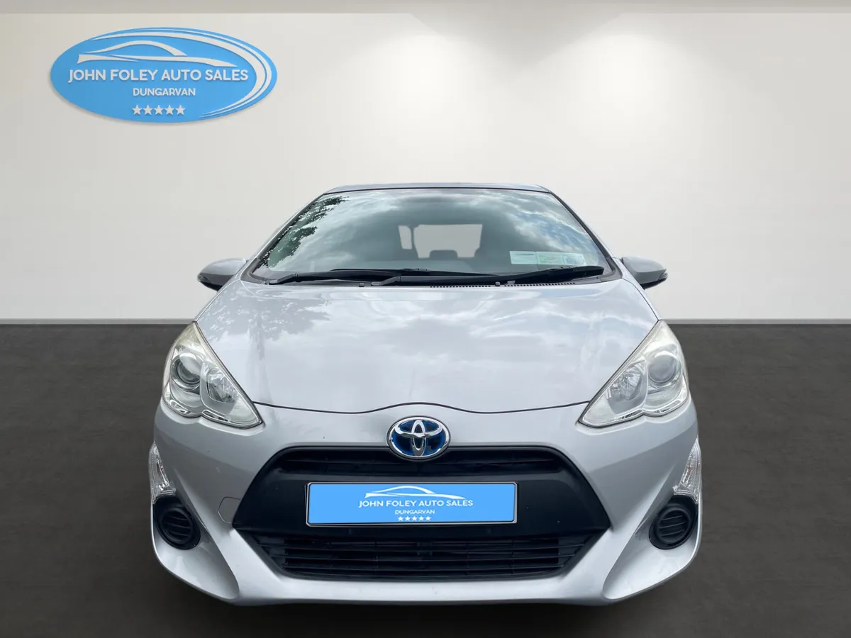 Toyota Prius Aqua 1.5 Hybrid Automatic - Image 2