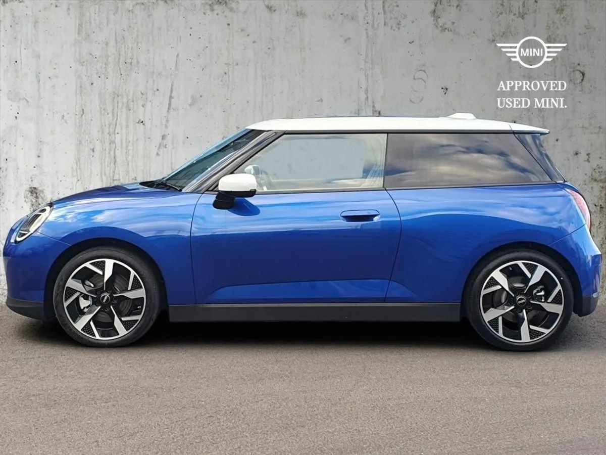MINI HATCH Cooper SE - Image 3