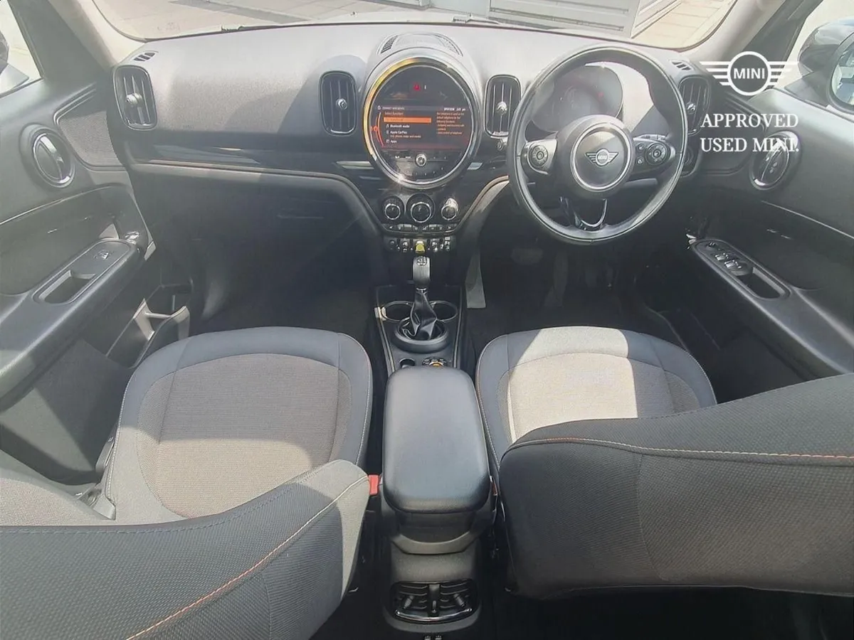 MINI COUNTRYMAN Cooper S E Classic - Image 4