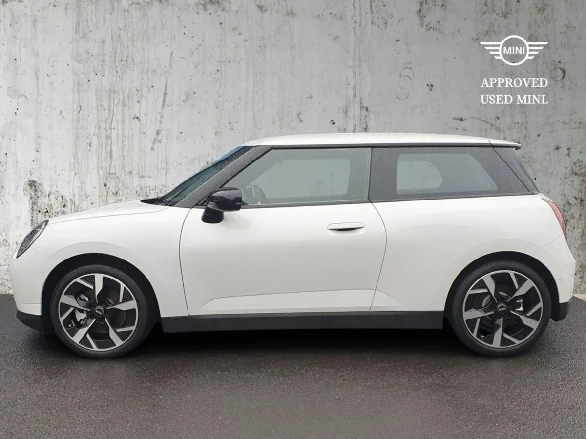 MINI HATCH Cooper SE - Image 3