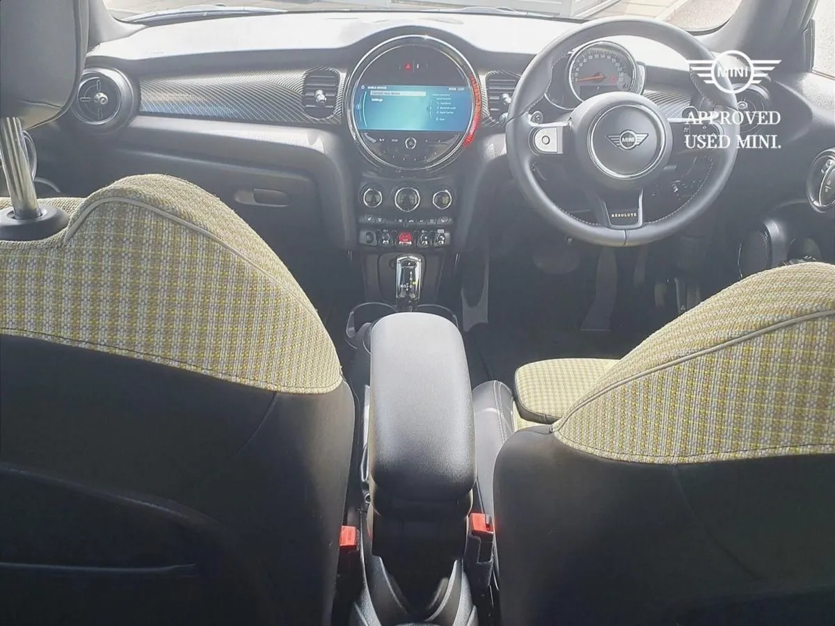 MINI HATCH 3-door Cooper S Resolute Edition - Image 4