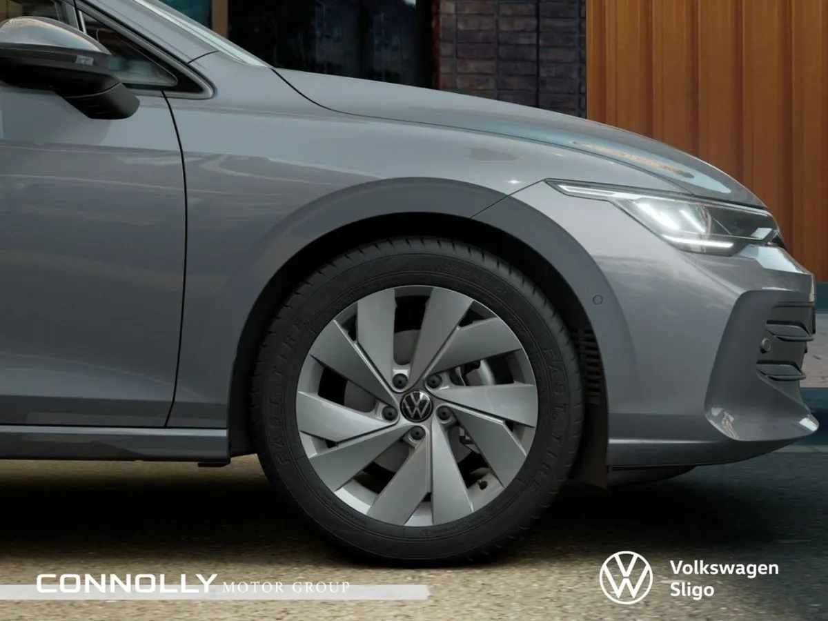 Volkswagen Golf Edition 75 1.5 TSI 116HP - Image 4