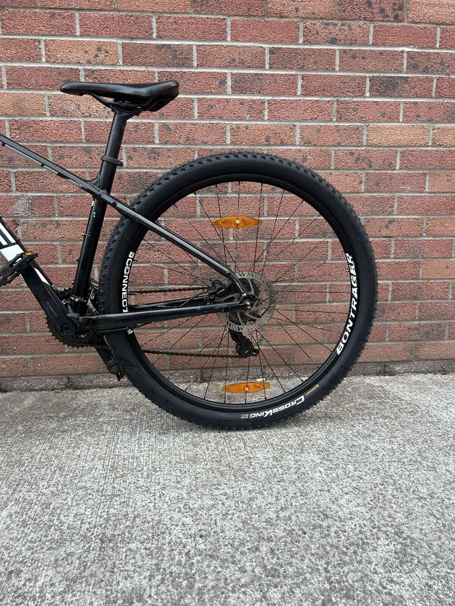 Trek Marlin 5 Mountain Bike - Image 4