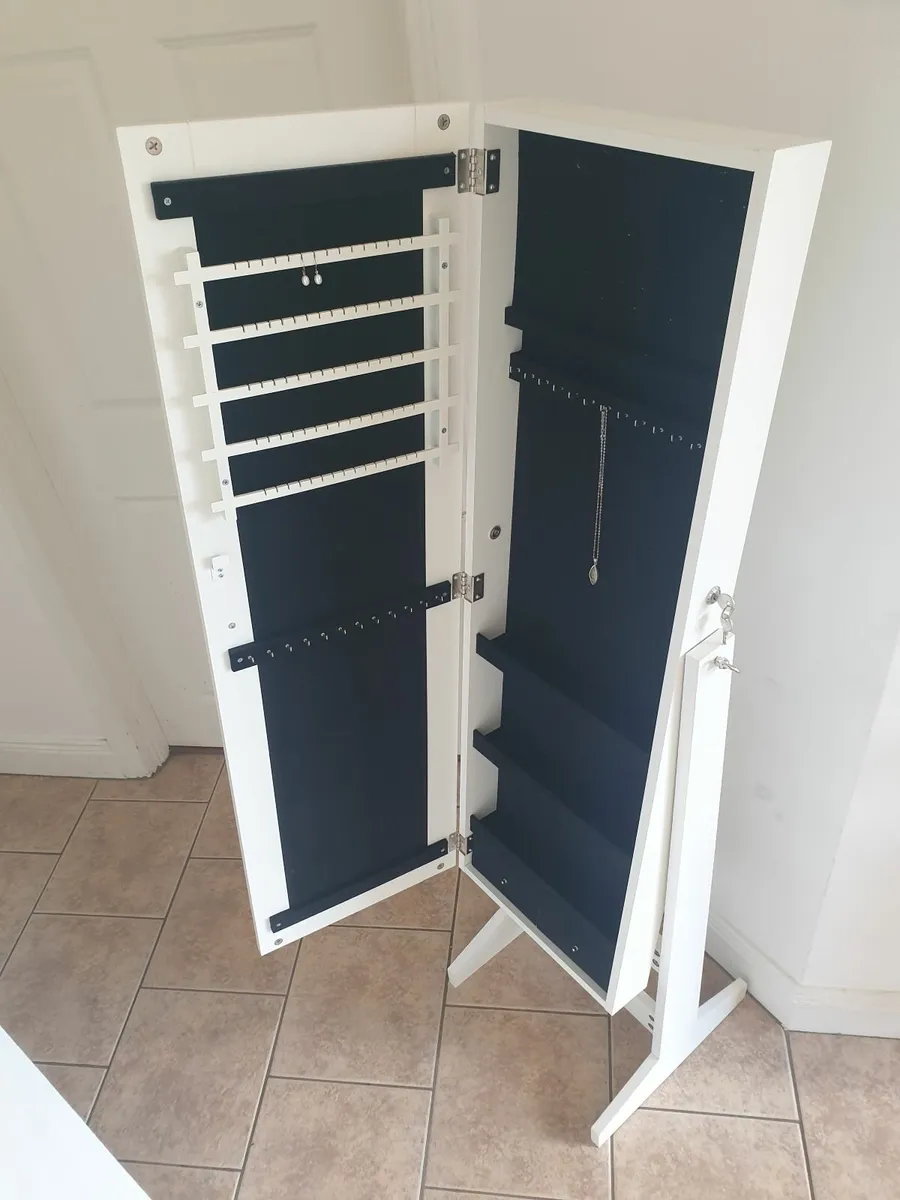 Tall Mirror with Jewellery Storage - To Collect - Image 1