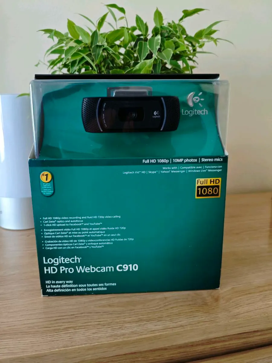 Logitech HD Pro Webcam C910 – Brand New – Unused – - Image 1