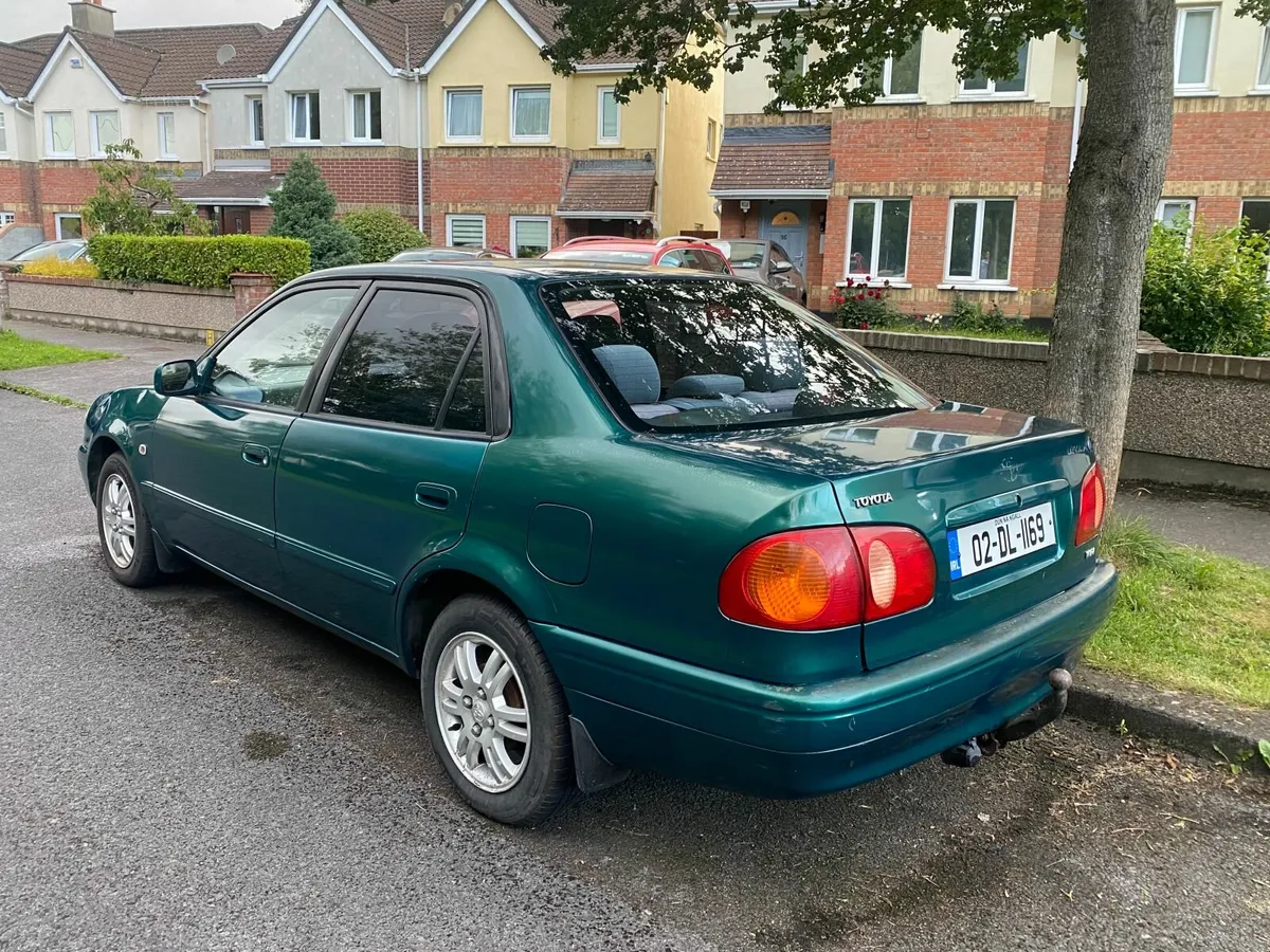2002 Toyota Corolla 1.4 16V VVT-i Saloon (E11) - Image 3