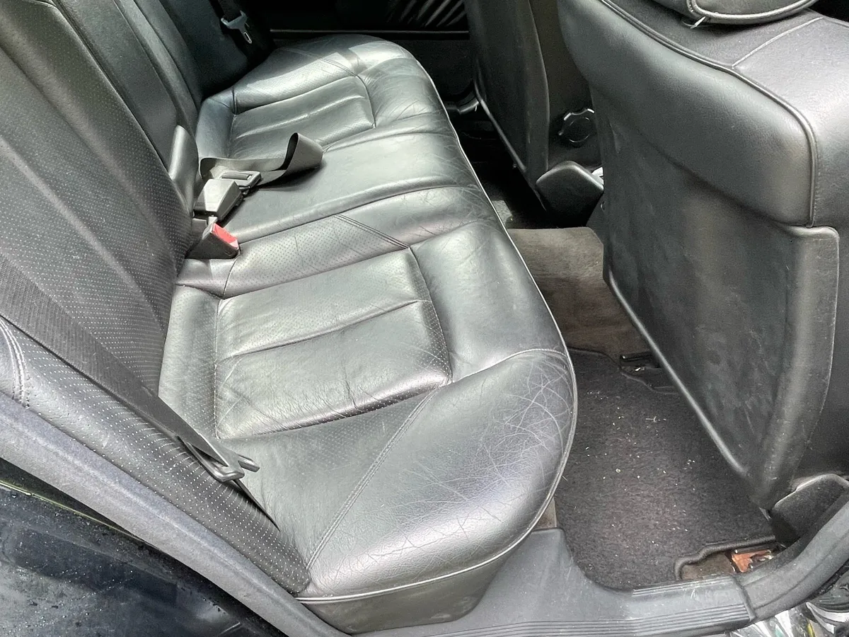 Mercedes C200 Sport - Image 3