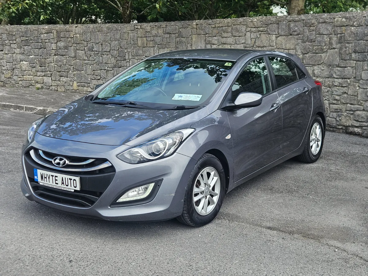 Hyundai i30 2014 1.6 Crdi deluxe - Image 3