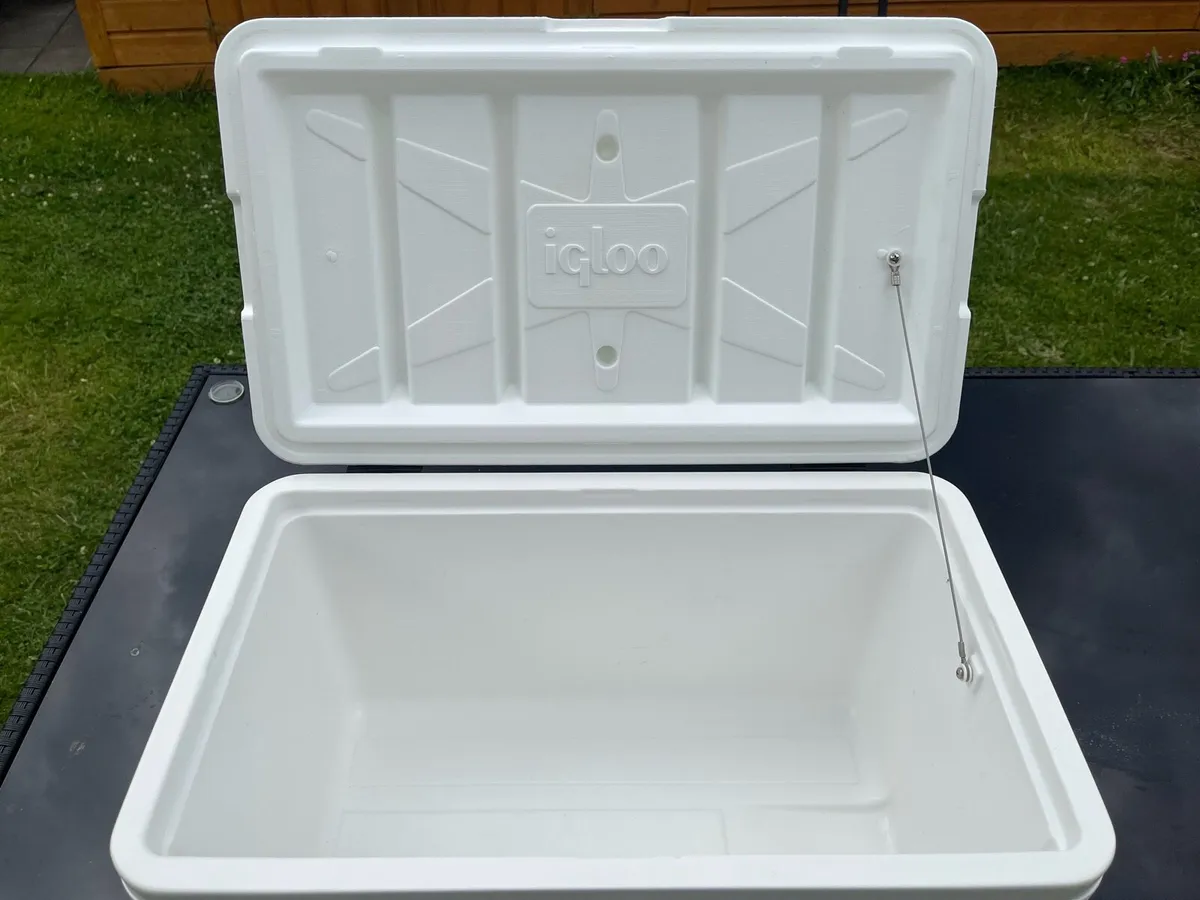 Cooler Box - Image 2