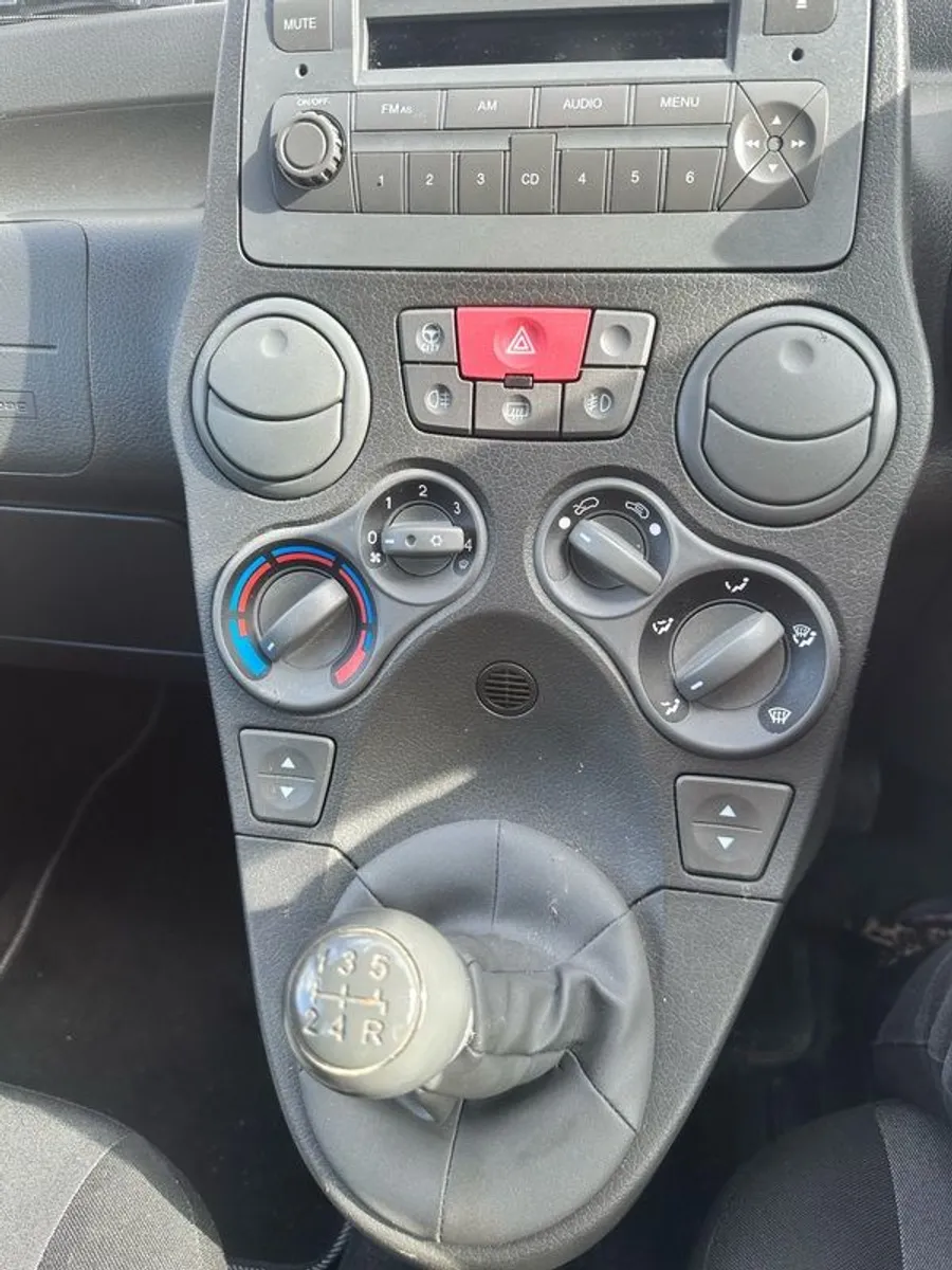 2012 Fiat Panda - Image 2
