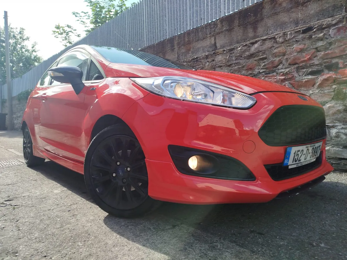Ford Fiesta 2015.. ST MODEL. LOW KM - Image 2