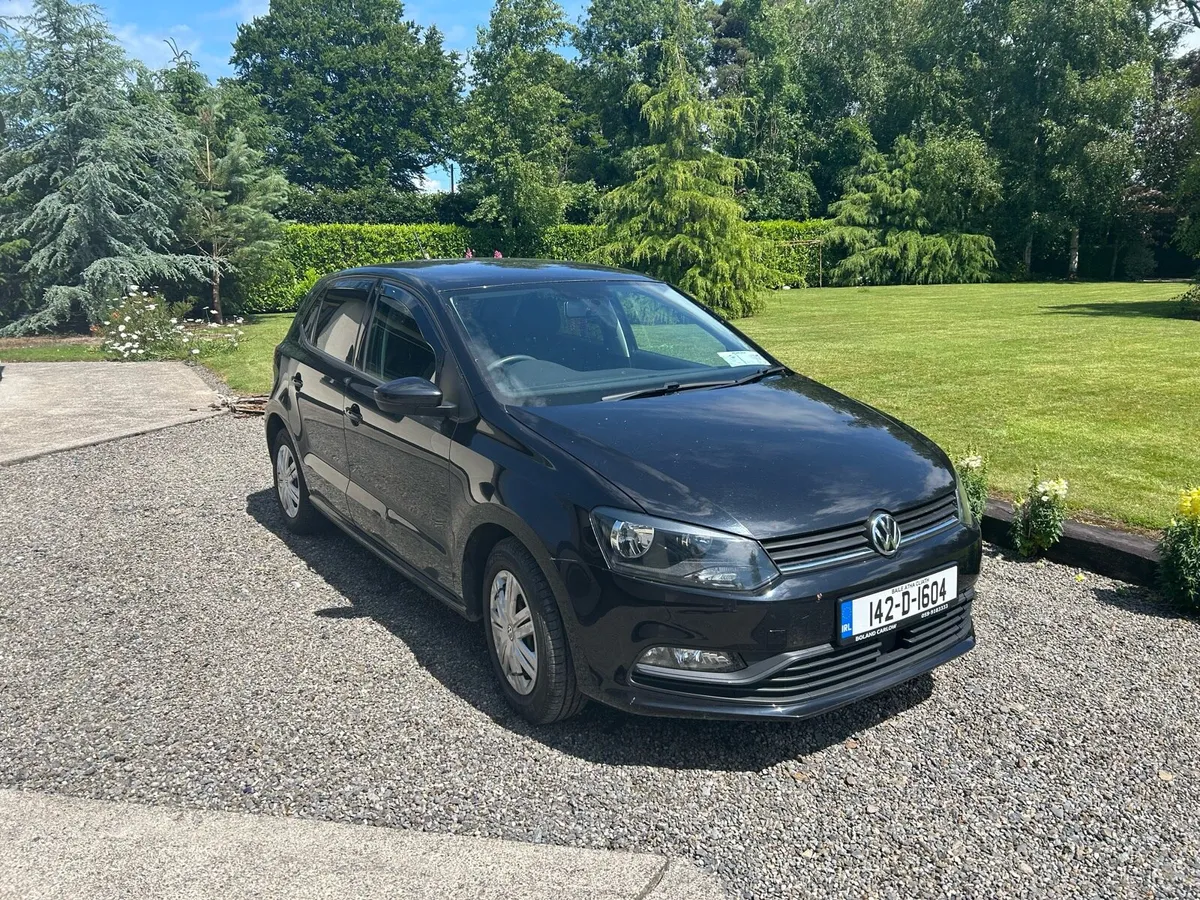 142 Volkswagen polo *Low mileage* - Image 3