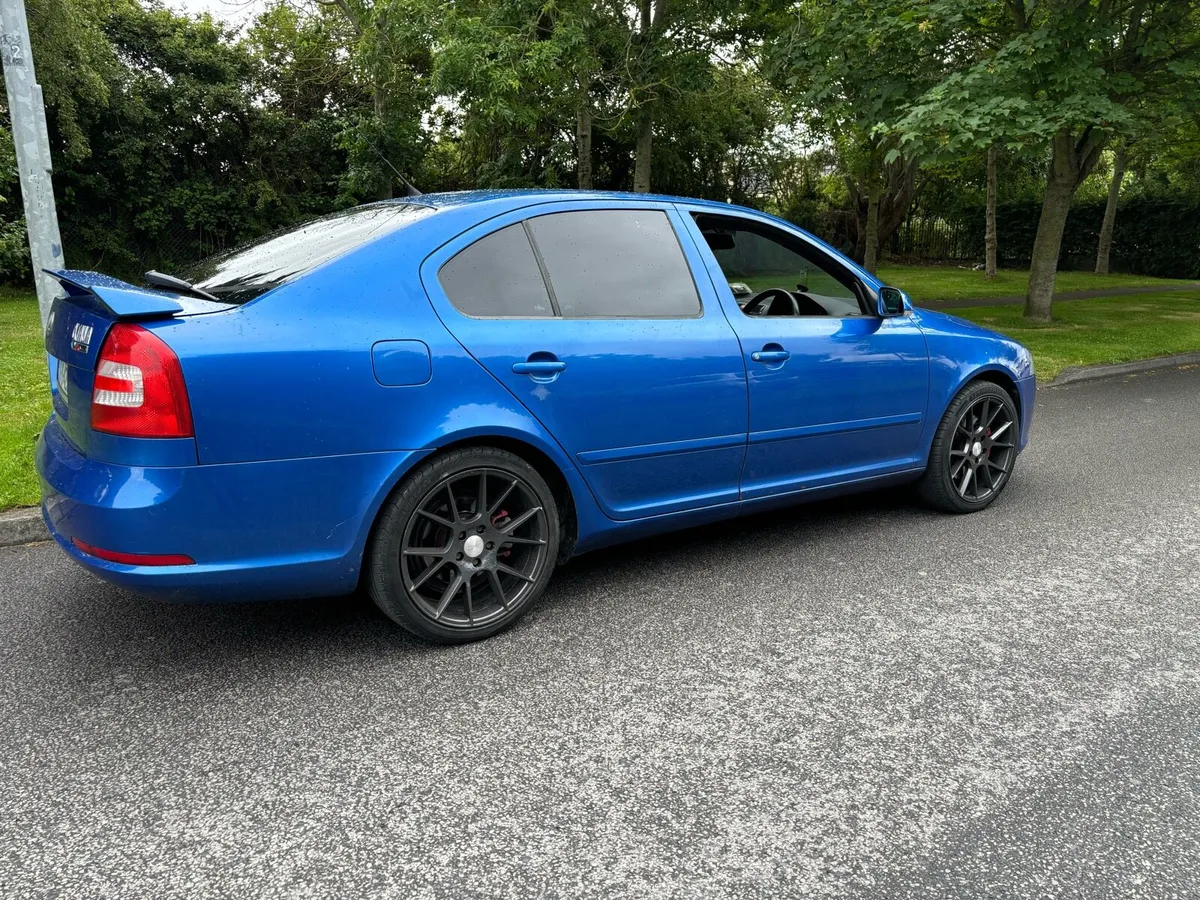 Skoda Vrs 2.0 turbo petrol - Image 4