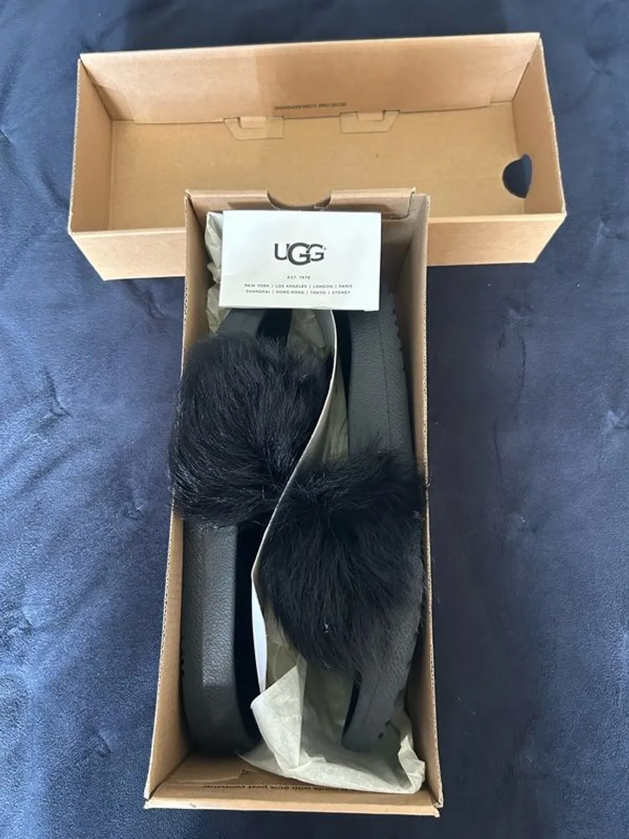 Ugg slides - Image 4