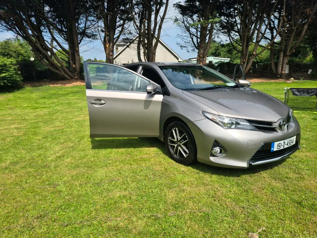 Car - Image 2