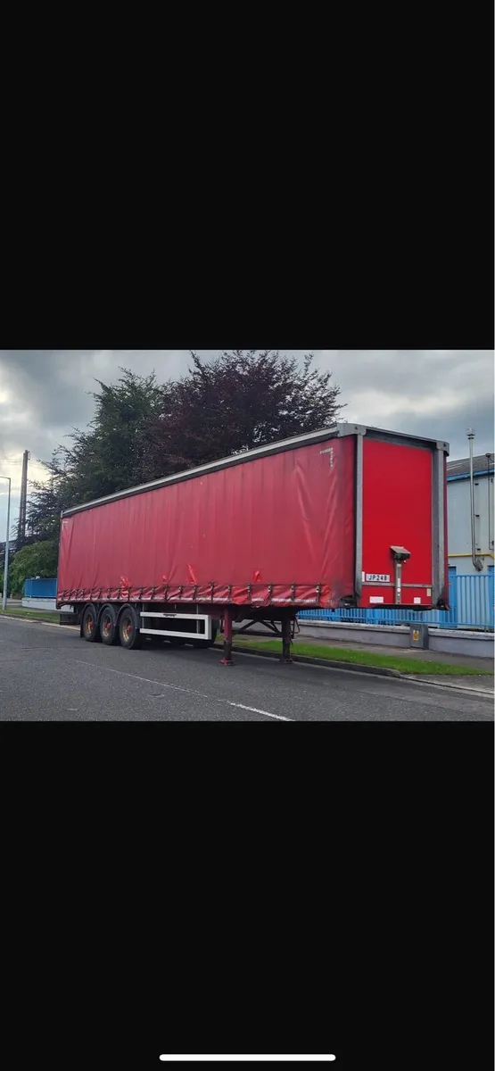 Trailer