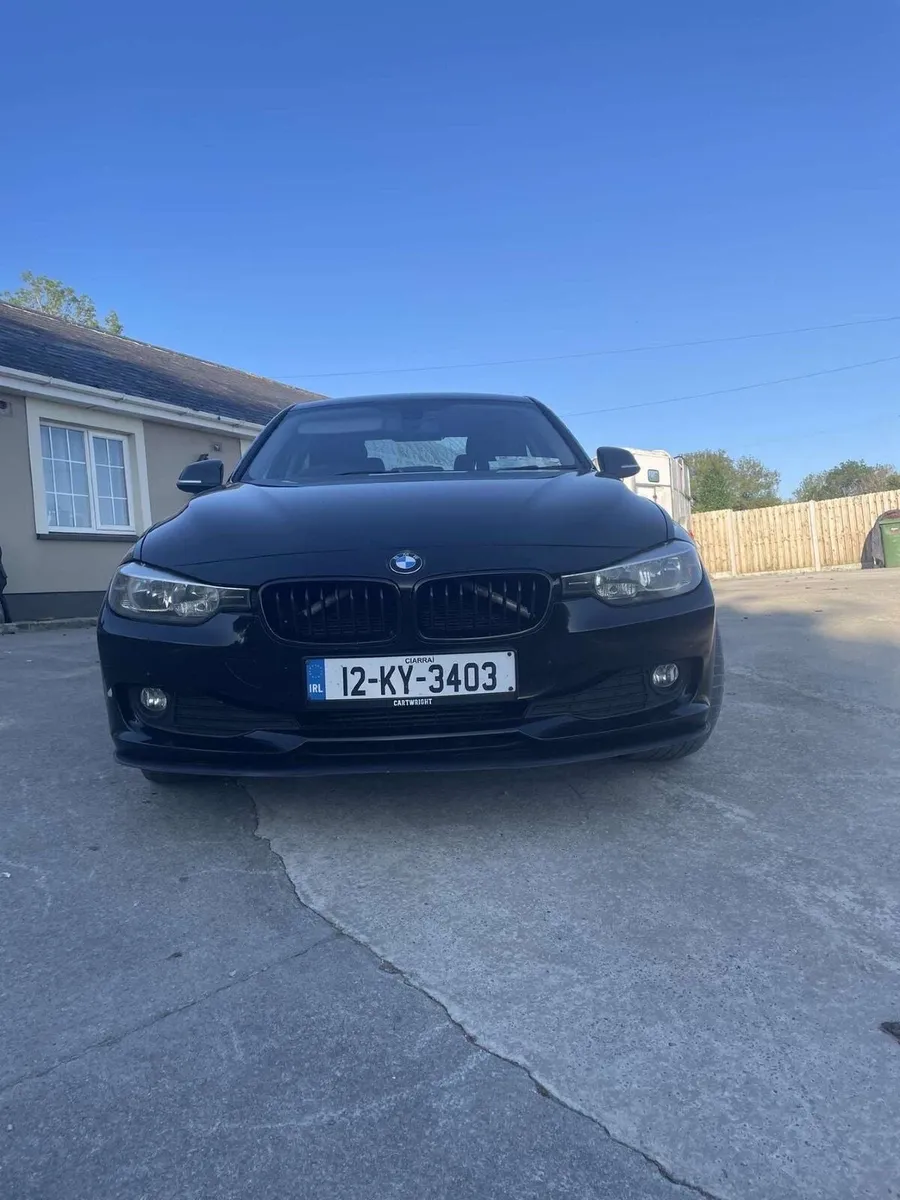 BMW 3-Series 2012 - Image 3