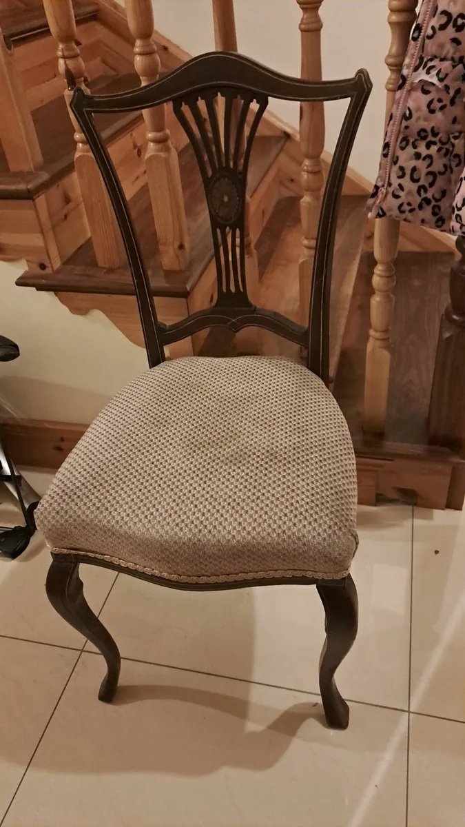 6 no edwardian mahoganny chairs in good condition - Image 2