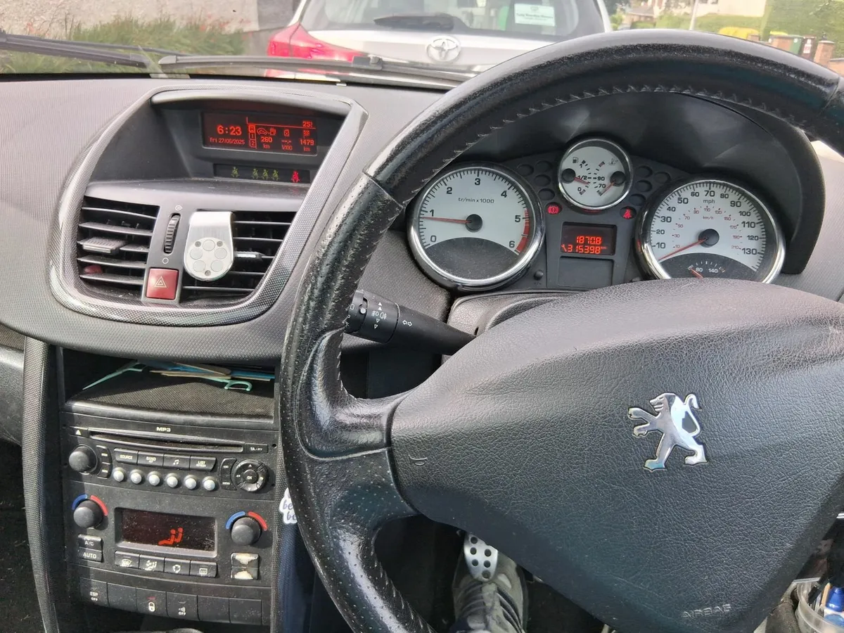 Peugeot 207 2008 - Image 2