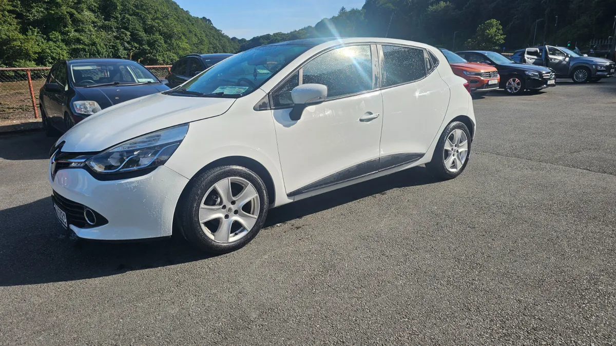 Renault Clio 2015 1.2 16V 75 DYNAMIQUE NAV - Image 1