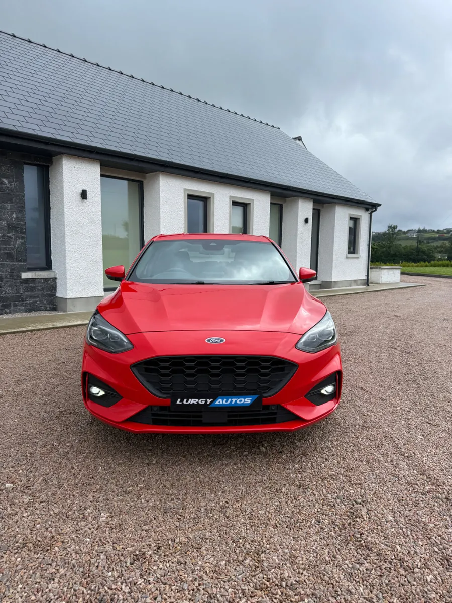 211 Ford Focus ST Line X - Image 3