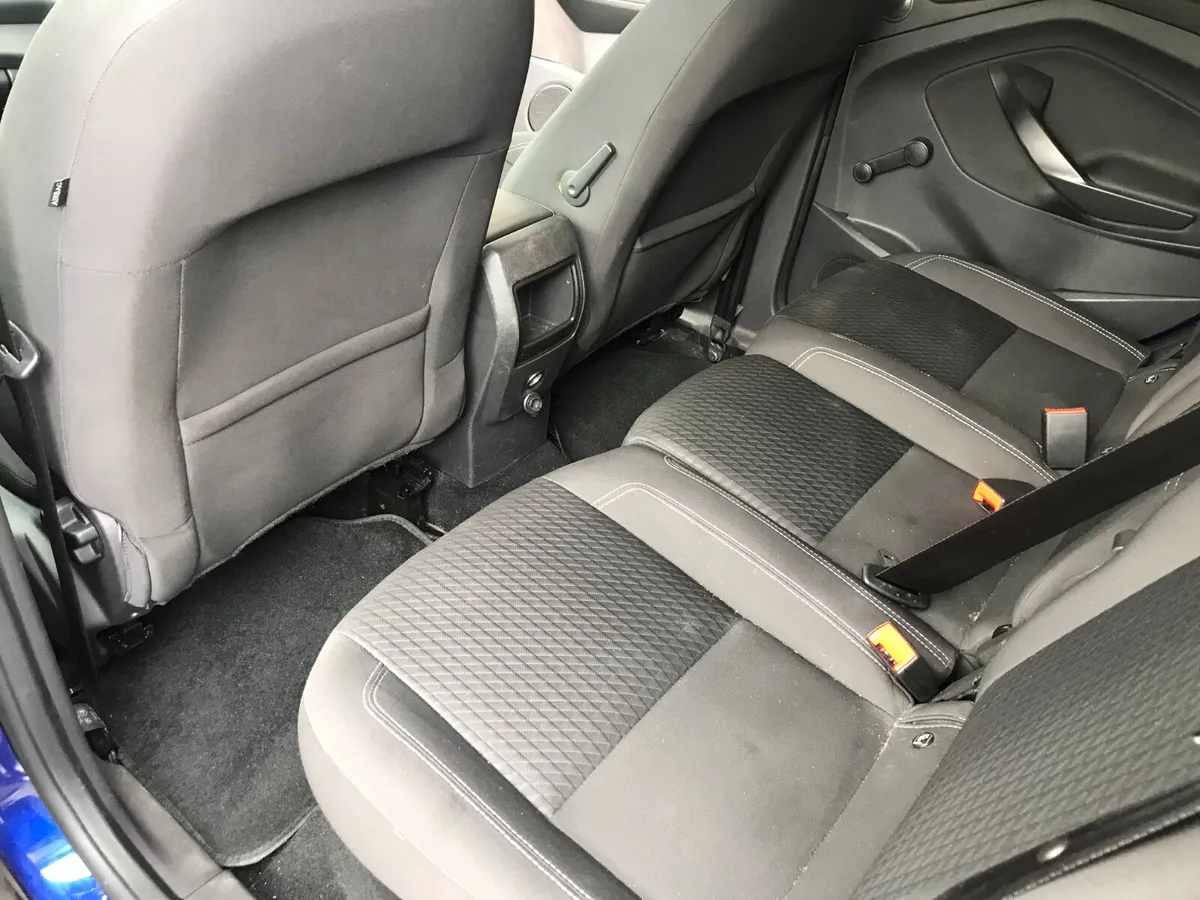 171 Ford C-Max 1.0 Ecoboost Zetec - Image 3