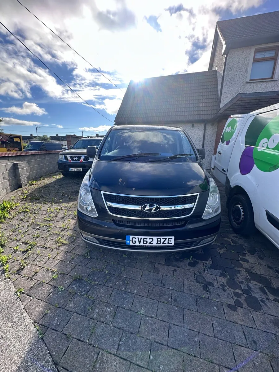 Hyundai i800 montana 4x4 - Image 2