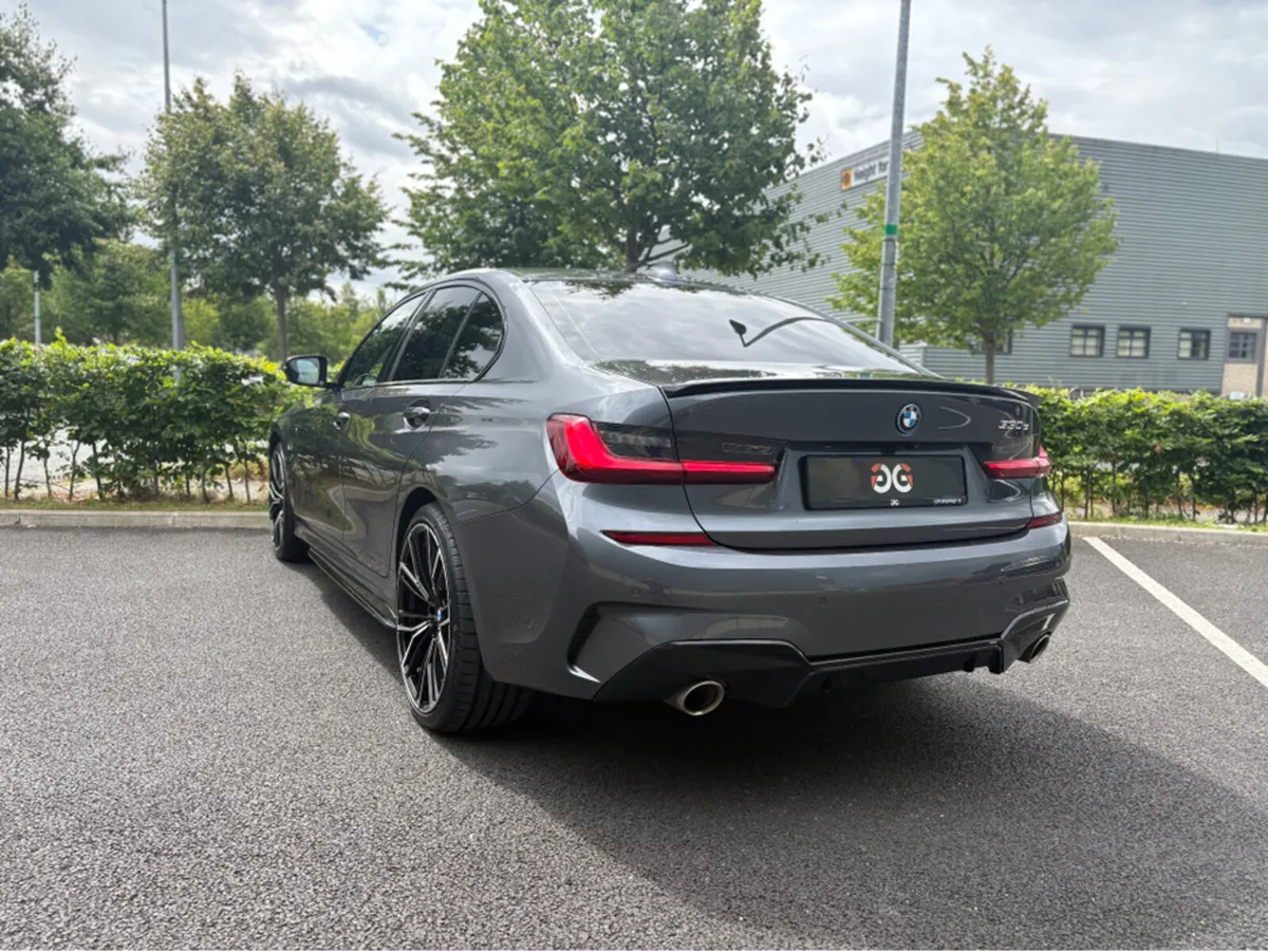 BMW 3-Series 330E M SPORT *FULL SERVICE HISTORY* - Image 3