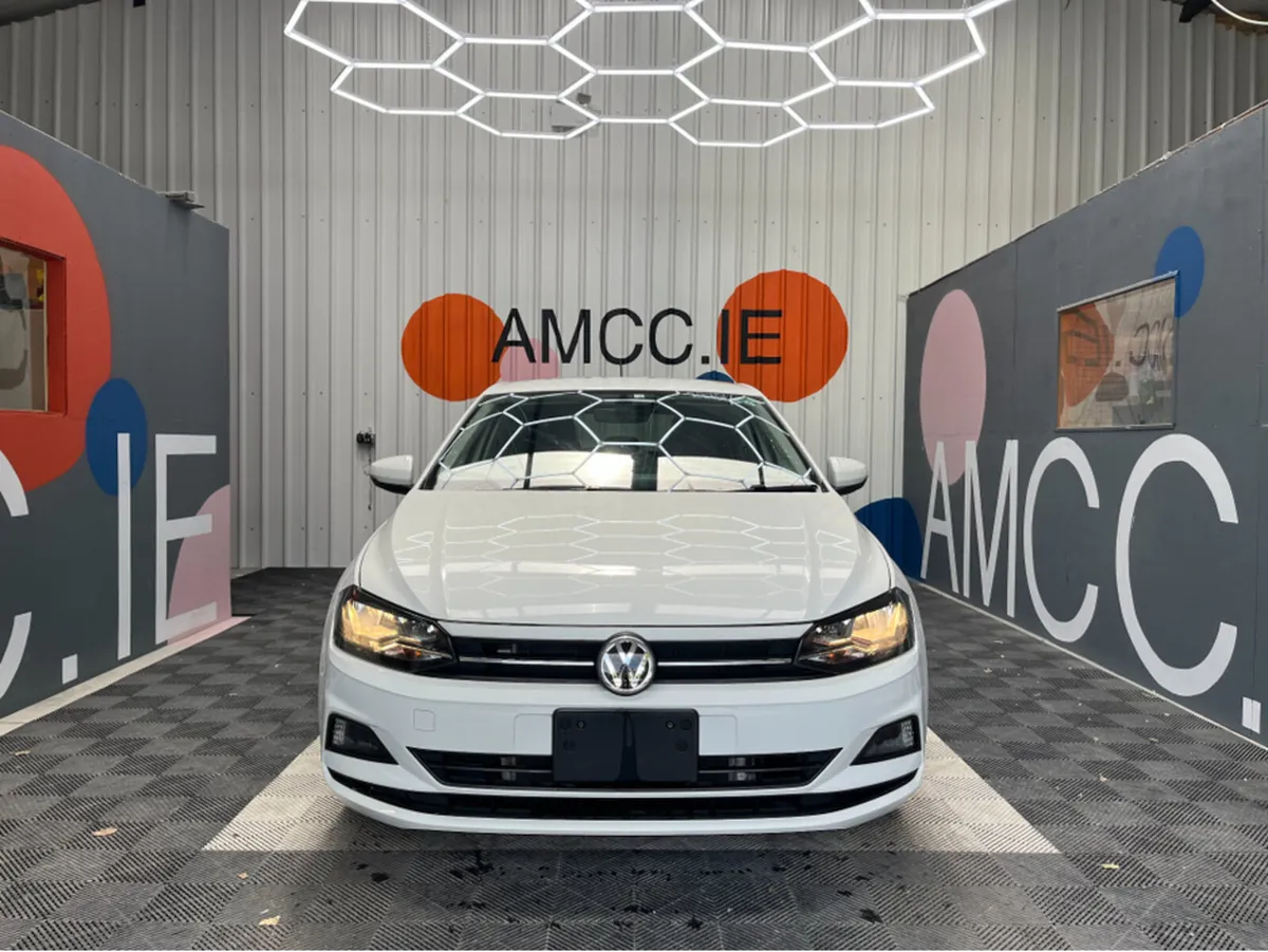 Volkswagen Polo 1.0 TSI COMFORT LINE / 61k KMs / R - Image 2