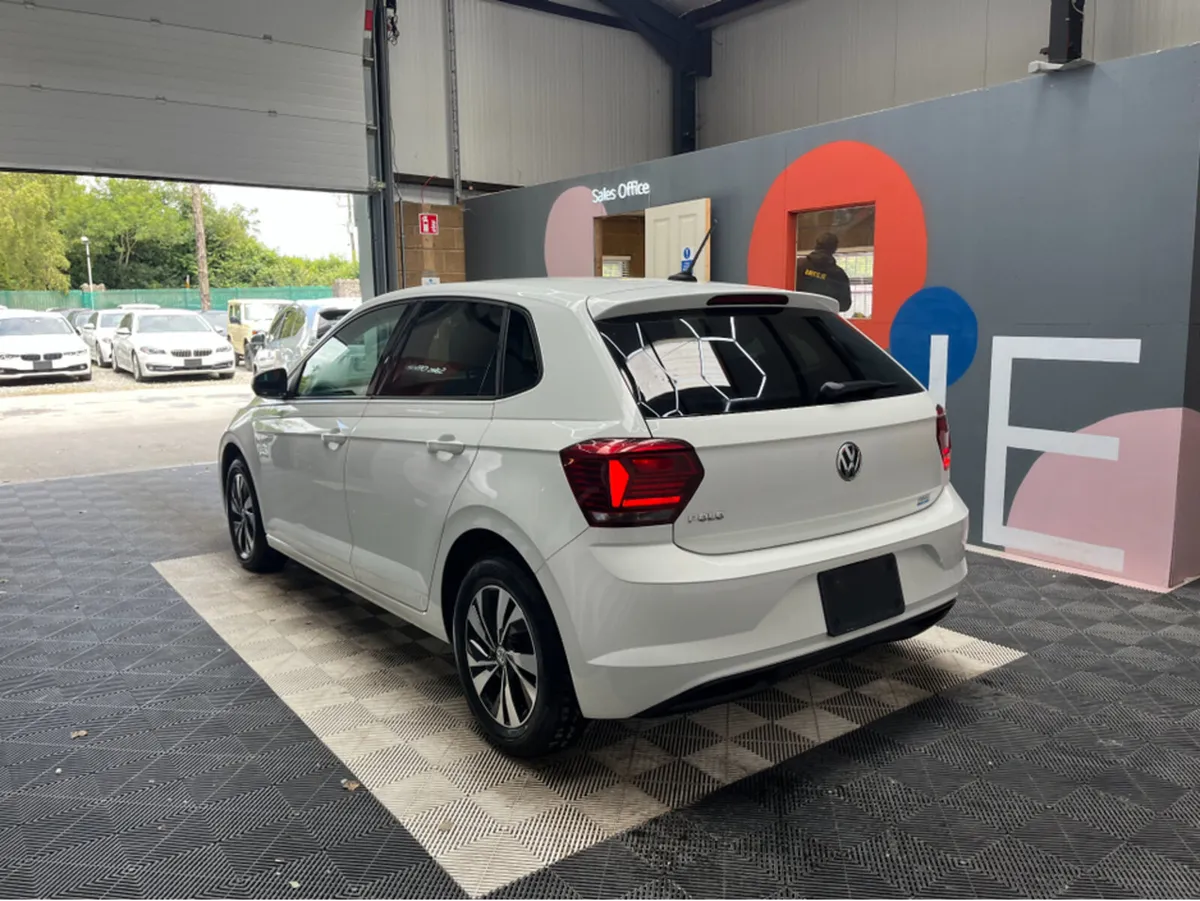 Volkswagen Polo 1.0 TSI COMFORT LINE / 61k KMs / R - Image 4