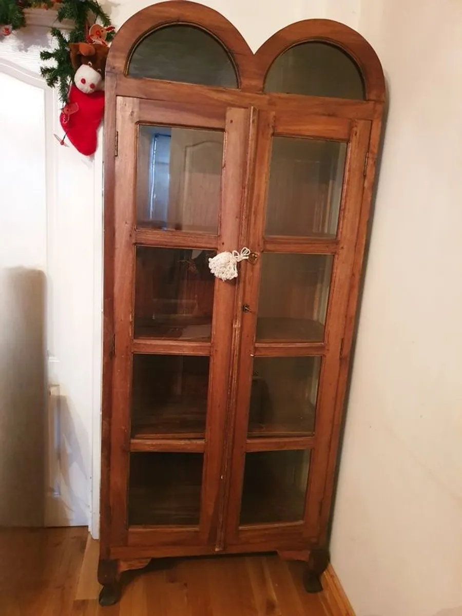 Cupboard - Image 4