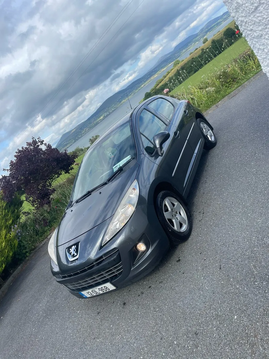 Peugeot 207 - Image 1