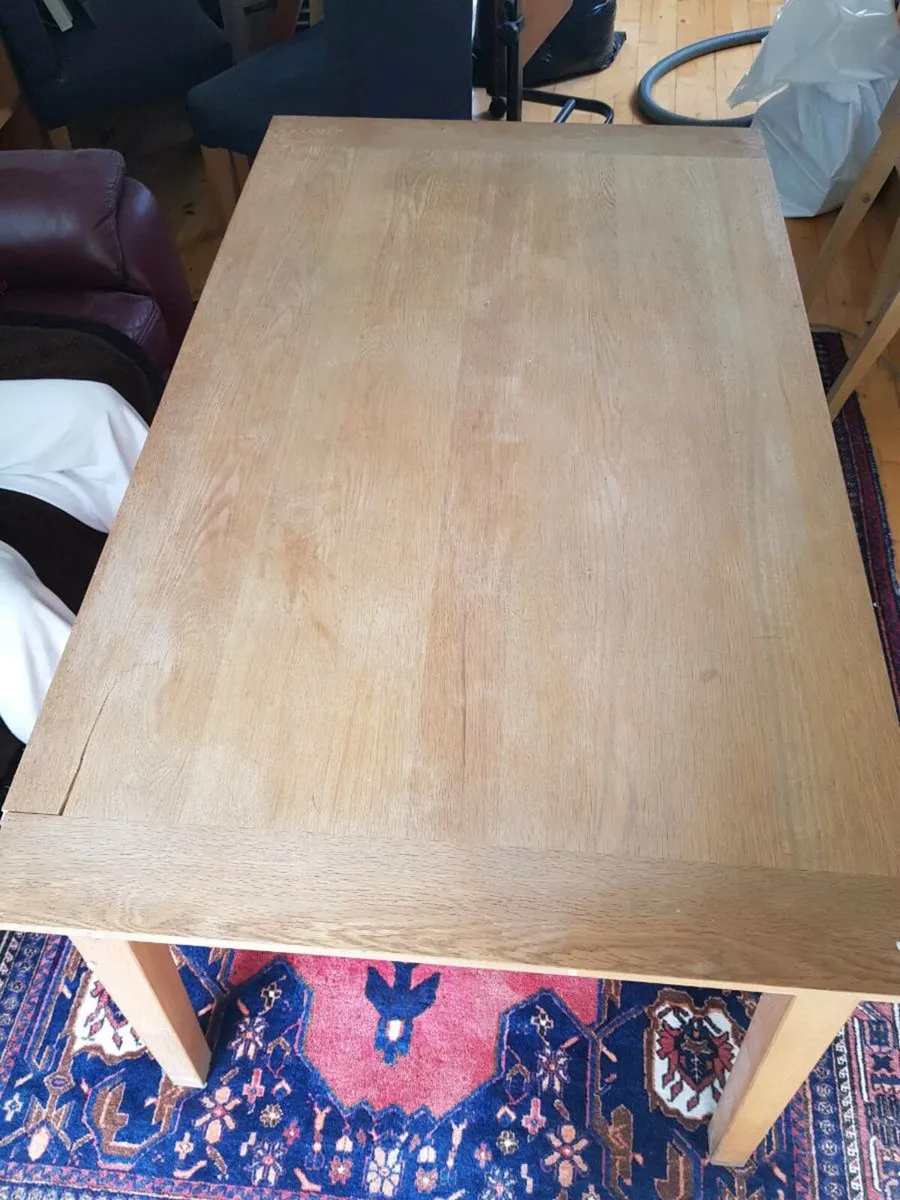 Diningtable - Image 1
