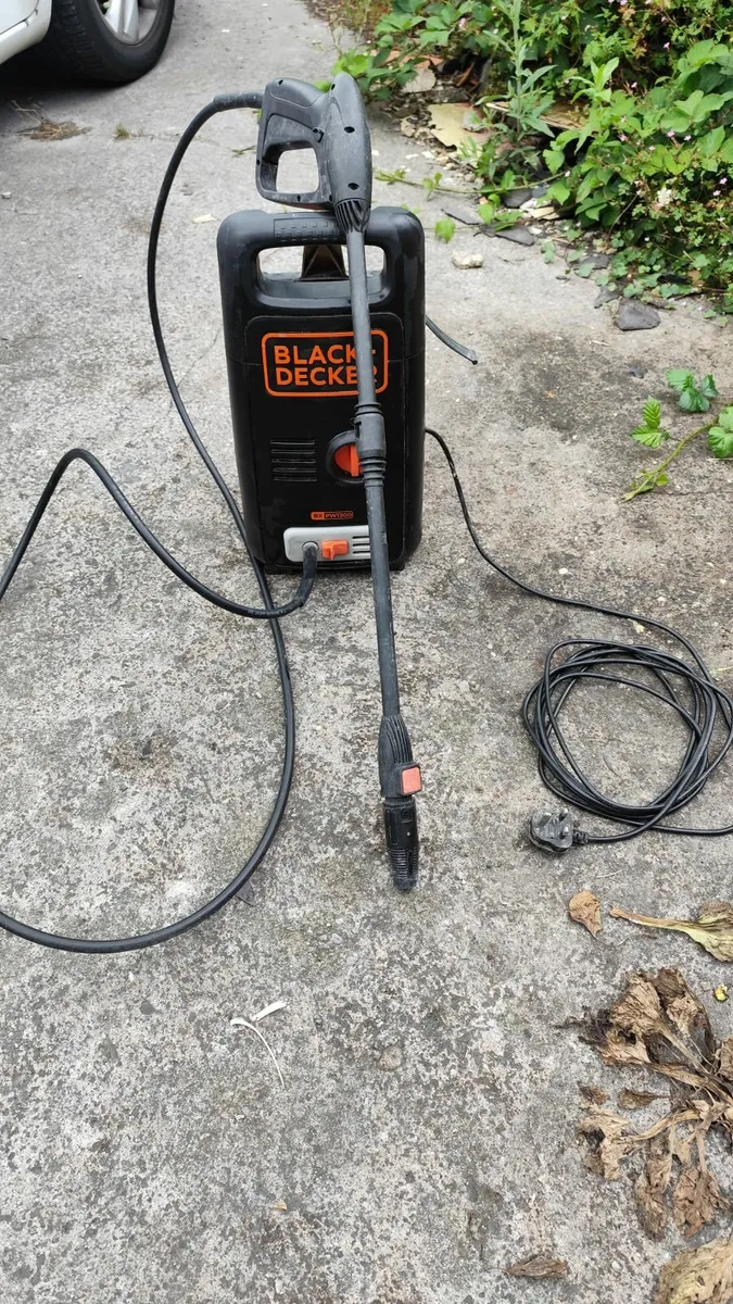 Pressure Washer,  Black and Decker power washer - Image 2