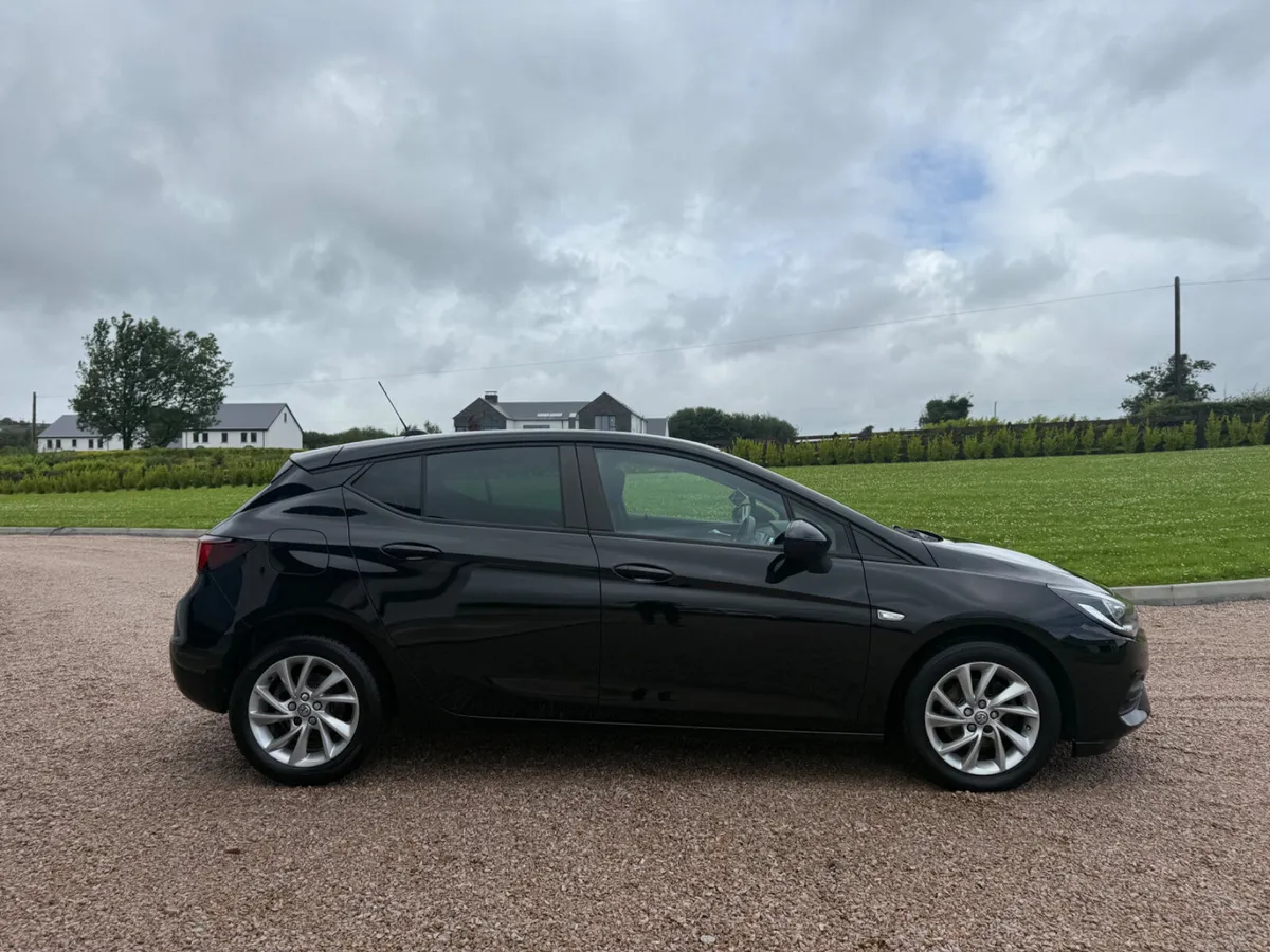 201 Vauxhall Astra Business edition - Image 2