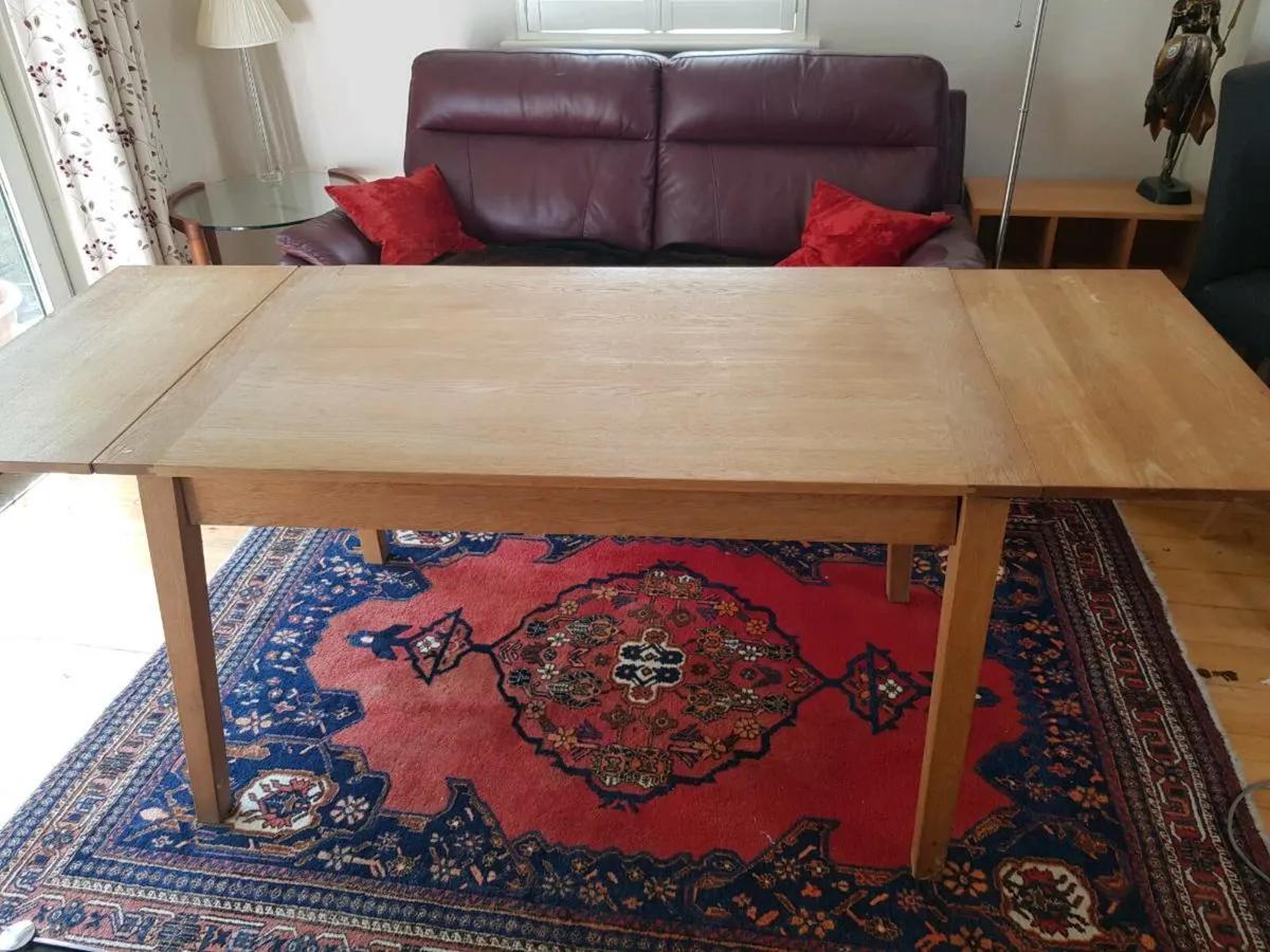 Diningtable - Image 4